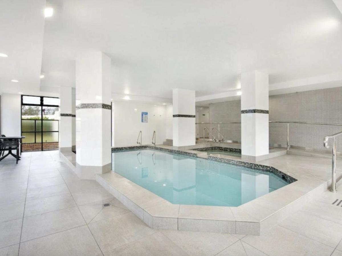 Imperial Surf - Hosted By Coastal Letting Apartman Gold Coast Kültér fotó